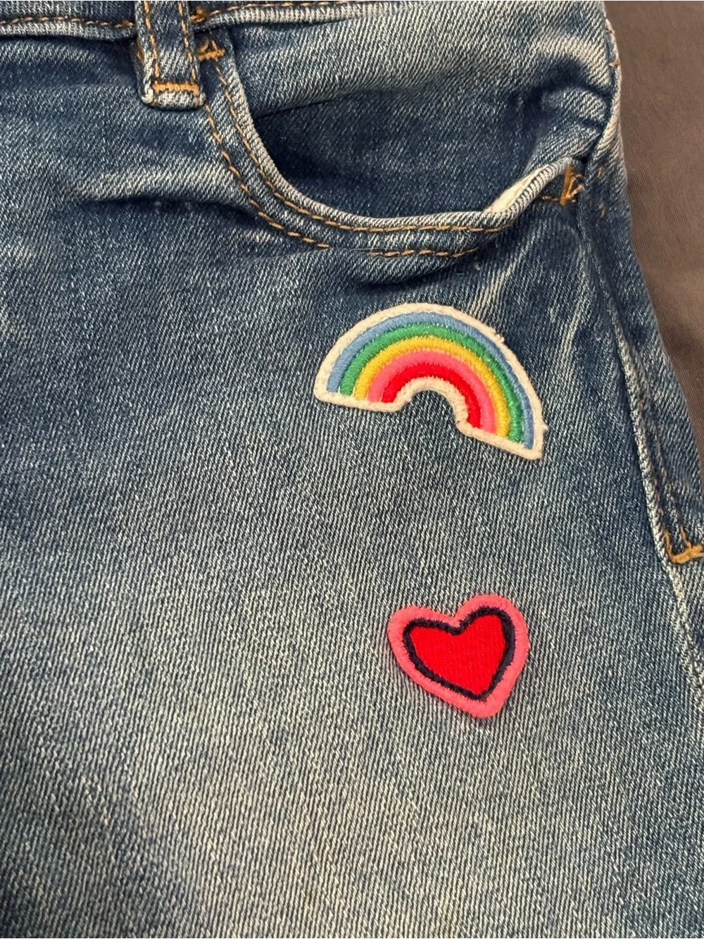 Gap Kids •  Girls Patch Denim Shorts Size 5